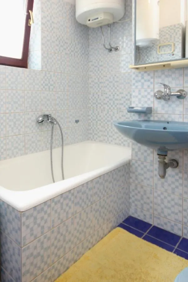 Apartments By The Sea Sali, Dugi Otok - 8193 Croatia